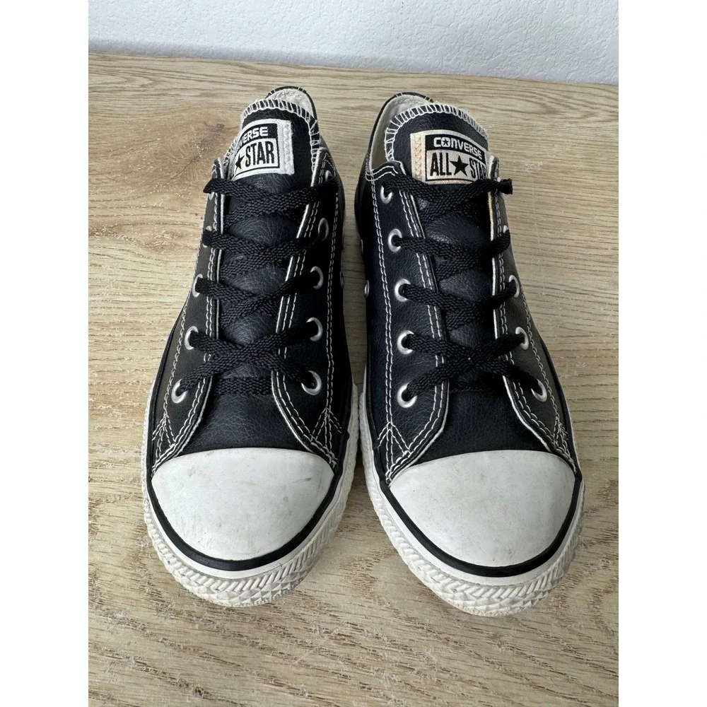 Converse Chuck Taylor All Star Low Black Leather Junior Shoes 609057C Size 3‎